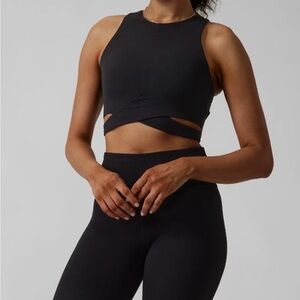 Athleta Conscious Cut Out Crop D-DD NWT